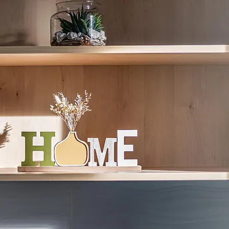 Golden Coast アパート ポルティマン