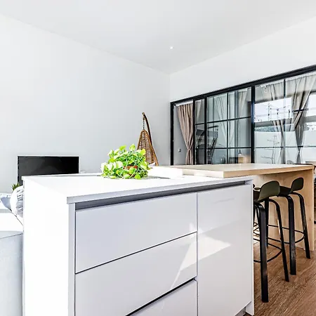 Golden Coast Apartman *